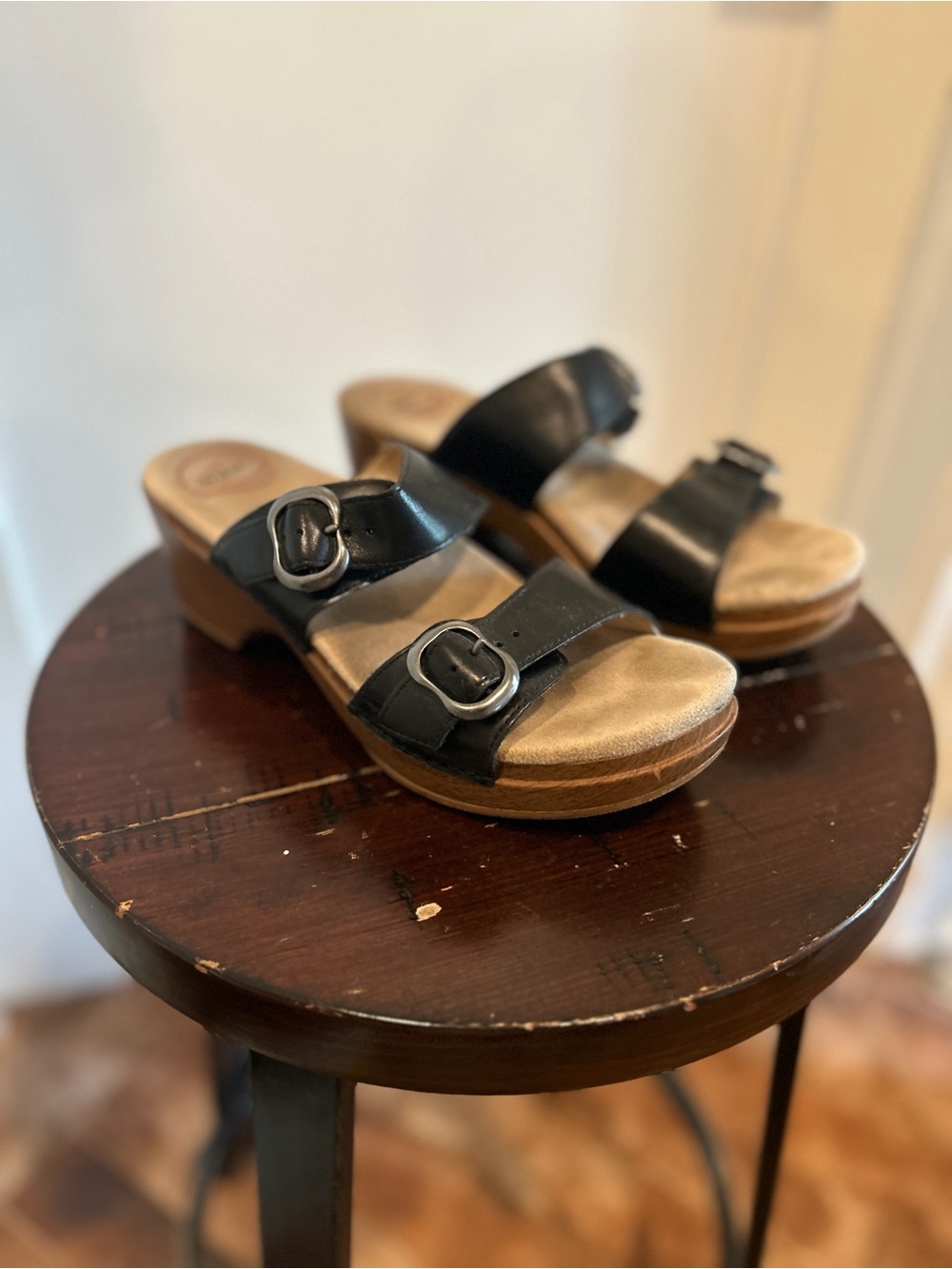Dansko Sophie Black Leather Slide Sandals - Size EU 39 (US 8.5-9)